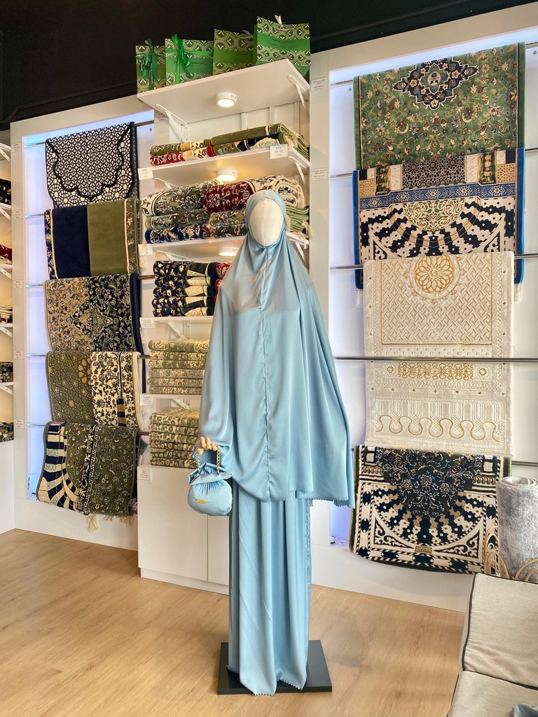 TT Humaira : Blue1
