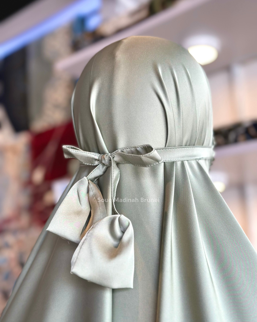 TT Humaira : Laurel Green4