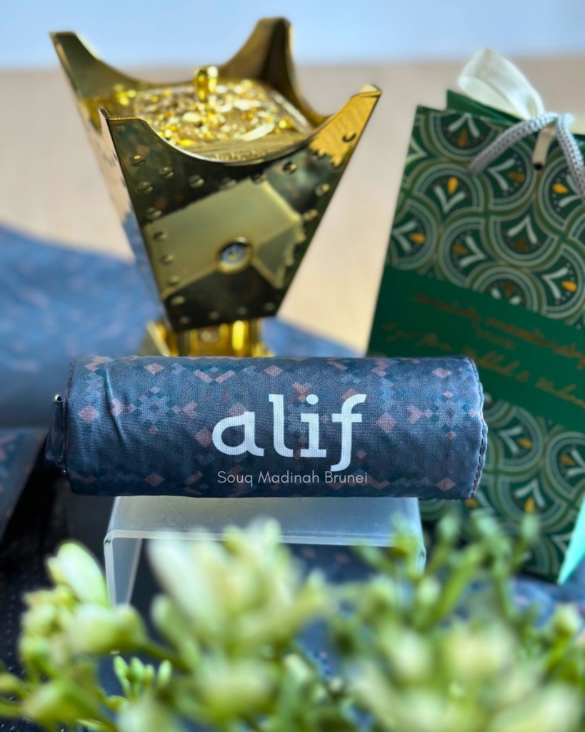 UST Alif 103 5