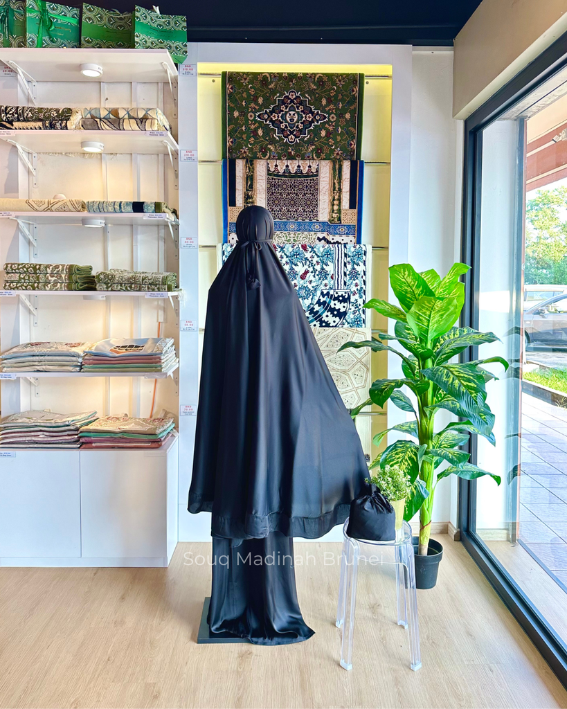 PTT Khadija : Black2