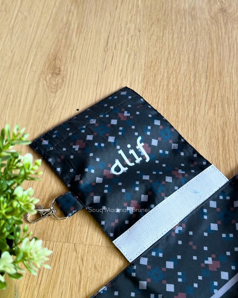 UST Alif 94 4