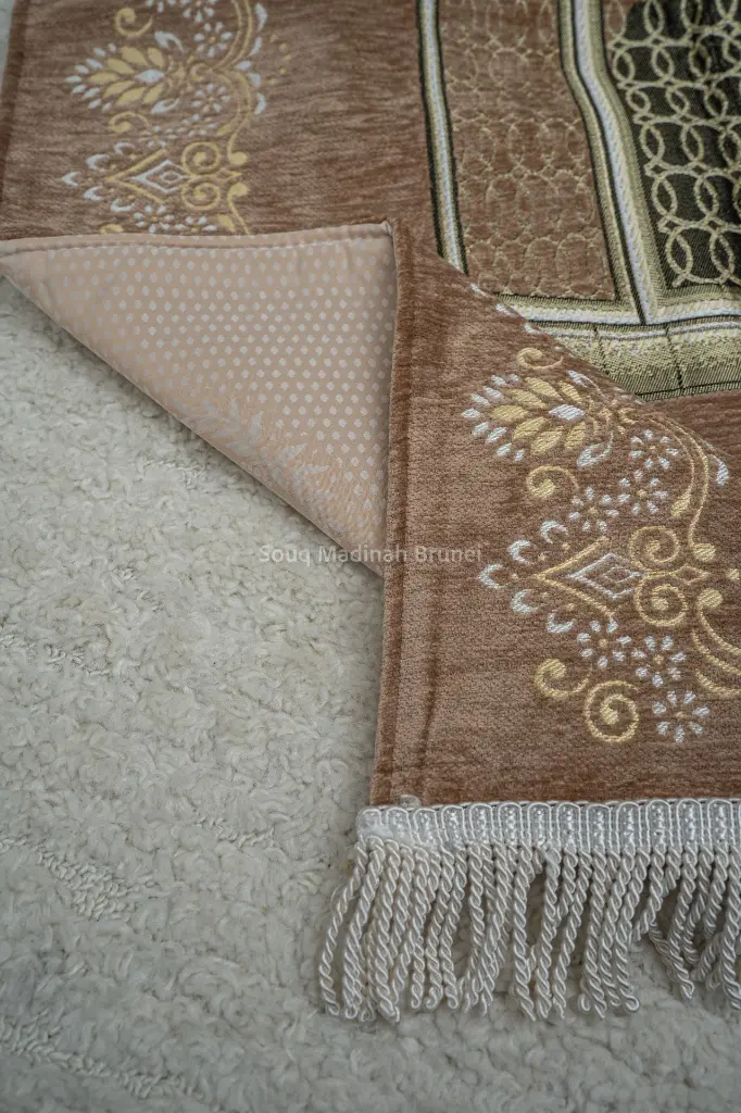 Brown - 04.webp