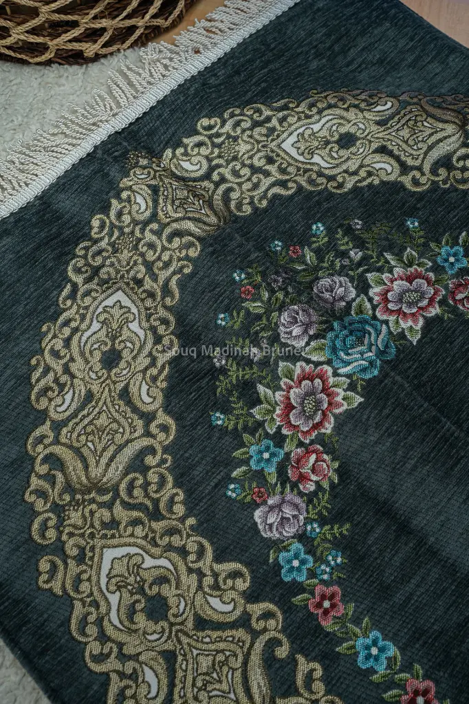 Dark Gray - 02.webp