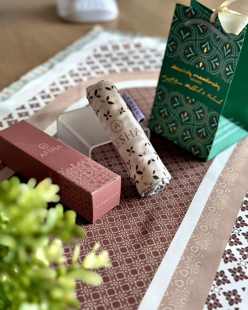 UST Afsha : Cream5