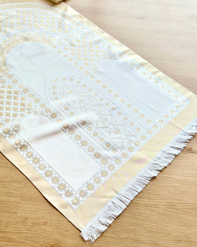 ST Mihrab : Cream2