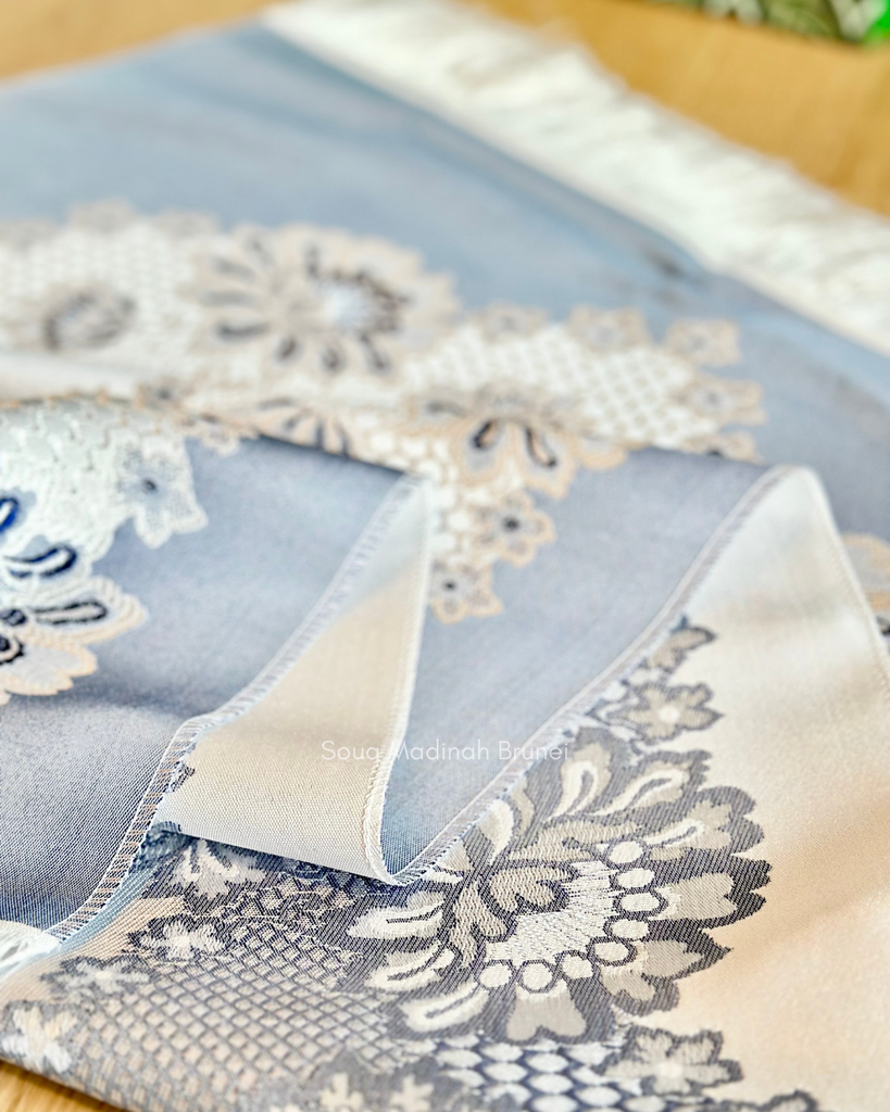 ST 0924-02 : Blue
