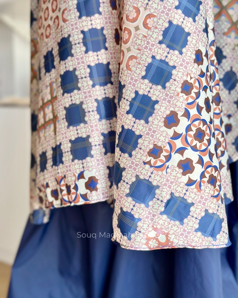TT Alif Motif : Kinanti