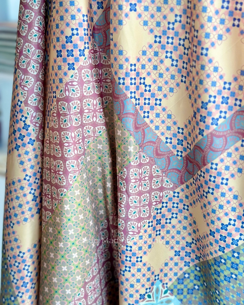 TT Alif Motif : Padma