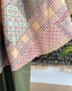 TT Alif Motif : Padma