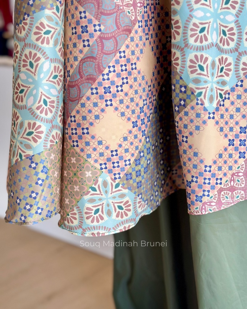 TT Alif Motif : Padma