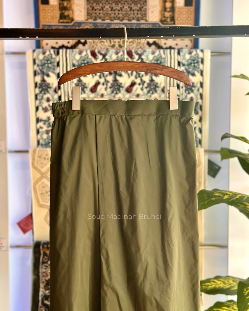 Sarung Ammar Plain : Albert Green