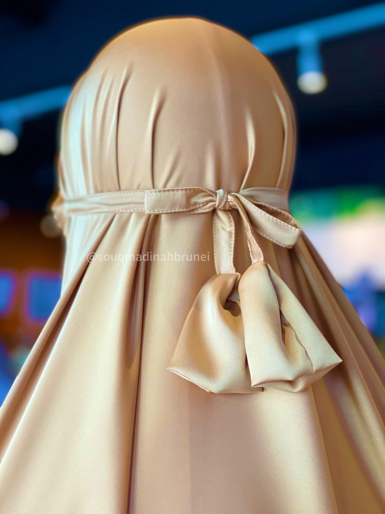 TT Humaira : Golden Brown2