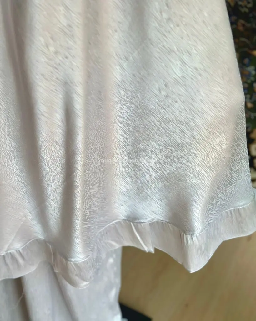 Silver 01 R - 09.webp