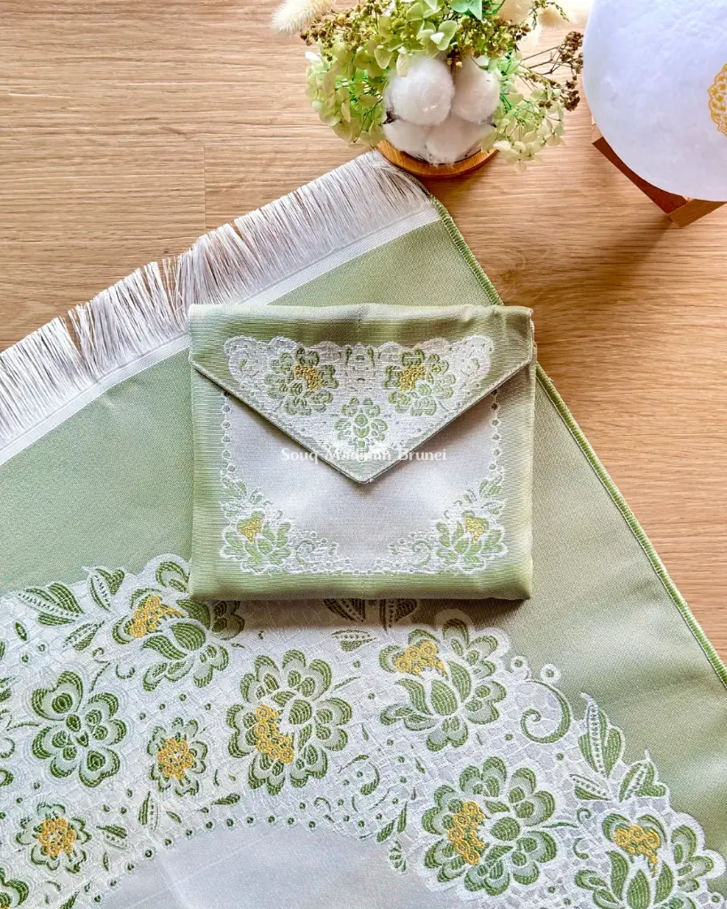 Green - 05.webp