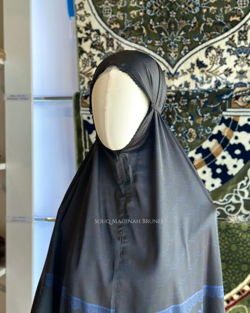 Black - 05.webp