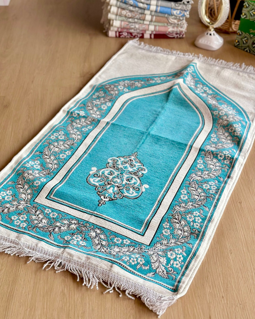 Teal Green - 02.webp