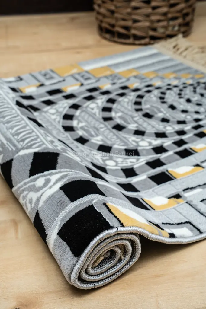 Gray - 04.webp