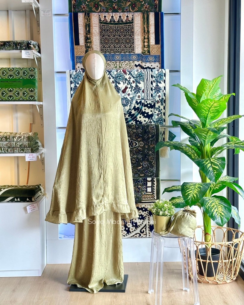 TT Rianti : Swamp (Ruffle)1