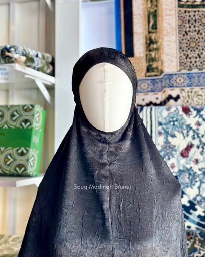 TT Rianti : Black