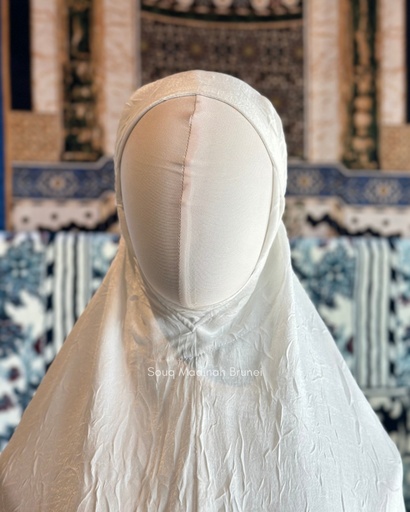 TT Rianti : White