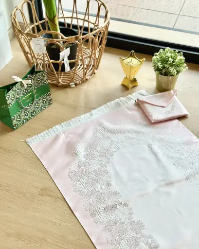 ST 0924-02 : Soft Pink