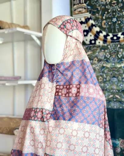 TT Kirana Motif : Jerau