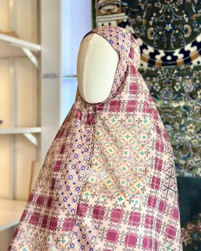TT Kirana Motif : Gandaria