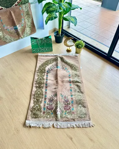 LMF Sahaab : Halawa Brown