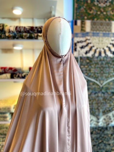 TT Humaira : Almond